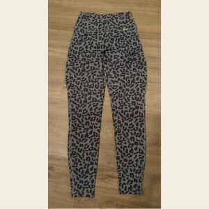 Bombshell gray cheetah leggings! Cross listed on Mercari!